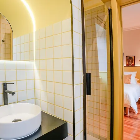 Le Falcoz Bed & Breakfast 3*