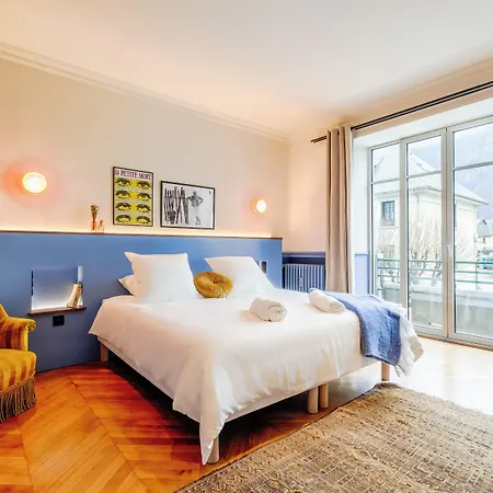 Le Falcoz Bed & Breakfast
